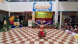 Nammamma sharade umamaheshwari  ನಮ್ಮಮ್ಮ ಶಾರದೆ ಉಮಾಮಹೇಶ್ವರಿ  classical dance [upl. by Ahsinawt]