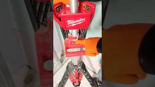 MILWAUKEE M18 SAL20 18V 2800 LUMENS LED STAND LIGHT [upl. by Ilke82]