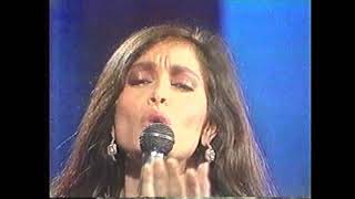 DANIELA ROMO │De Mi Enamorate [upl. by Ennaegroeg602]