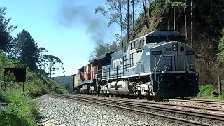 SÃO ROQUESP COMPOSIÇÃO LOCOTROL COM LOCOMOTIVAS AC44i MRS COM VAGÕES CARREGADO AC44i ALL C30 [upl. by Norene]