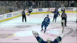 Kevin Bieksa and the Stanchion Share a Special Bond HD [upl. by Yttel]