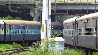 Entering Pune Jn  Udyan Express [upl. by Mercie134]