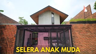 Rumah Orangtua Selera Anak Muda [upl. by Eldnik626]