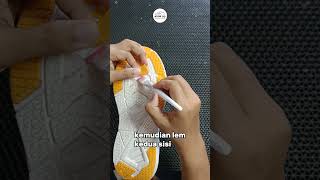 TUTORIAL Reglue minor running shoe  Reglue sepatu reglue [upl. by Acinad565]