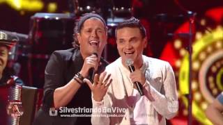 Homenaje a Carlos Vives  Silvestre Dangond Premios Lo Nuestro 2016 SilvesEnVivo [upl. by Ardnu]