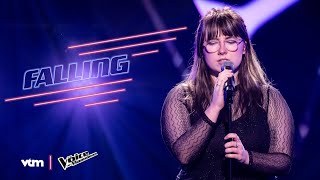 Charlotte  Falling  Blind Auditions 1  The Voice van Vlaanderen  VTM [upl. by Ondine]