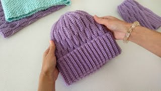 Красивая шапка крючком из одного мотка Узор quotСотыquot  Шапка с отворотом  Crochet hat [upl. by Ettelloc]