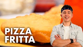 Pizza fritta  Scopri la vera magia di Napoli [upl. by Thornton517]