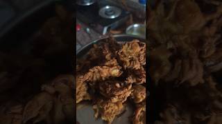 Kanda bhajiya ♥️♥️♥️♥️♥️speacialkandabhajiya [upl. by Anallese]