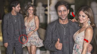 Hrithik Roshan ex wife Sussanne Khan with new boyfriend Arslan Goni arrives Hand in Hand  Lovebirds [upl. by Aymer638]