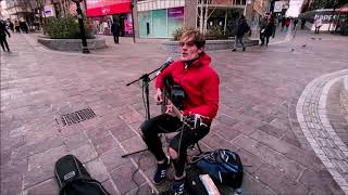 BRADFORD amp HALIFAX Busker quotFrankie Porterquot Sings quot Oh Pretty Womanquot [upl. by Lohcin681]