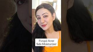 Fungal Acne Safe Moisturizer youtubeshorts skincare DrPoonamWoike [upl. by Rikki]