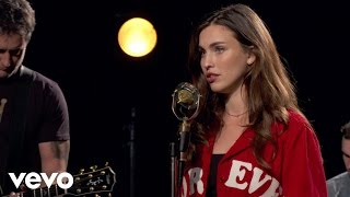 Rainey Qualley  Never Mine  Vevo dscvr Live [upl. by Elfrieda]