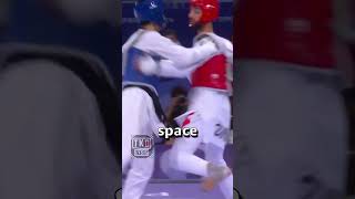 Are you in a CLINCH Try this kick taekwondo [upl. by Lefton511]