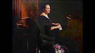 Gina Bachauer plays Beethoven Sonata op14 no 1 3rd Mvt [upl. by Abla278]