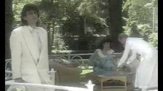 ΜΙΧΑΛΗΣ ΡΑΚΙΝΤΖΗΣ  ΠΡΟΚΑΛΕΙΣ  OFFICIAL VIDEO CLIP  1990 [upl. by Ecreip410]