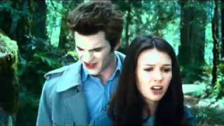 Mordimi la parodia di Twilight  Clip 3 I Know What You Are [upl. by Kaela183]