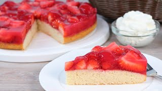 Einfachster Erdbeerkuchen 🍓 wie früher [upl. by Llenrup]