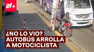 Motociclista se cae frente a un camión y este lo arrolla  N accidente motociclistas [upl. by Anahs]