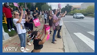 Supporters line up to see VP motorcade [upl. by Enyrhtak12]