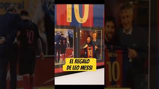 El REGALO de Leo MESSI a un ex ENTRENADOR del BARÇA futbol shorts messi [upl. by Mcroberts958]