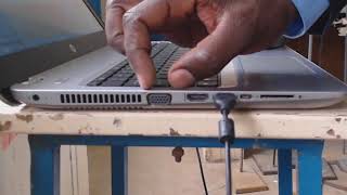 How to connect the laptop to the projector [upl. by Stace]