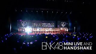 「365nichi no Kamihikouki –365 วันกับเครื่องบินกระดาษ–」from BNK48 Mini Live and Handshake  BNK48 [upl. by Greer130]