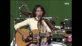 Joan Baez  Blowin in the Wind Live 1978 [upl. by Derrik]