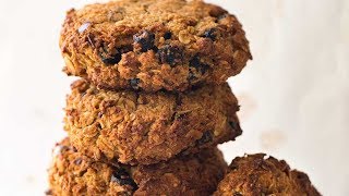 Healthy Oatmeal Breakfast Cookies [upl. by Lonne]