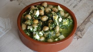 Garbanzos con espinacas y merluza [upl. by Solram702]