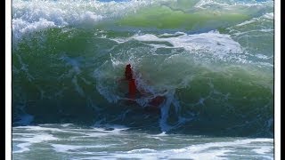 Un tuffo nel mare mosso di Paola [upl. by Ahsienar]