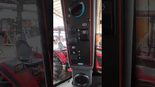 Video do trator Mahindra 9500S Vittacar [upl. by Anahsed850]