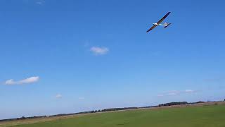 Vintage RC glider  Northeast Sailplanes Orion E 2200mm [upl. by Sinnaoi]