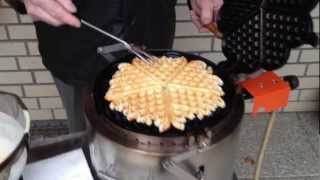 Waffeleisen mit Gasbetrieb [upl. by Dnomsaj]