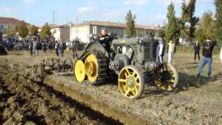 Aratura con trattori testacalda Landini Orsi alla Fiera di San Simone 2011 a Mirabello FE [upl. by Attenrev]