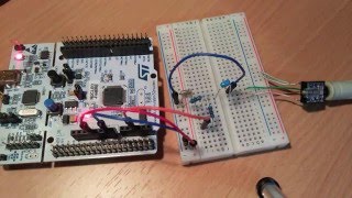 STM32 Nucleo Example 02 DAC [upl. by Margaux]