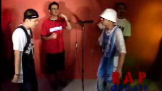 RAP BATTLE Krazykyle vs Loonie topic SINONG MAS GWAPO [upl. by Ardith]