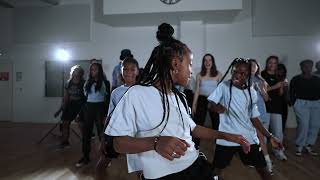 BEAFRIKA ACADEMY  NO ​WAHALA 1DA BANTON  CHOREOGRAPHY BY BADGYALCASSIE ET SILVER VICE [upl. by Lucey538]