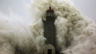 Giant wave takes weather watchers by surprise in Portugal [upl. by Garrik]