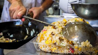 １kg越えの巨大チャーハンに爆食いアニキが集結する東京町中華がエグい丨Egg Fried RiceWok Skills In Japan [upl. by Rowley]