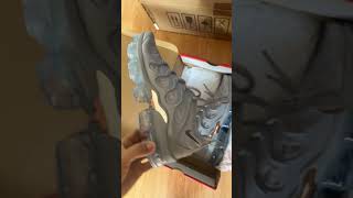 NIKE VaporMax PLUS TRAINER WOLF GREY Review nike vapormax vapormaxplus [upl. by Bunder]