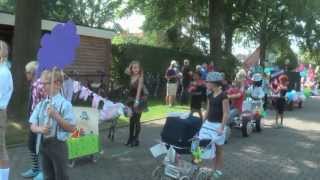 Optocht Markelo 24082013 deel 1 [upl. by Anierdna]