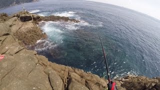 Intro to iso fishing rock fishing by ferry in Japan with GoPro 磯釣り瀬渡し [upl. by Yttam]