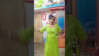 বাবুজি যারা ধীরে চলো। dance love couplegoals shortsvideo [upl. by Aihtnamas333]