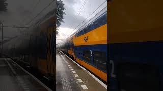 VIRM komt door station Nieuwerkerk ad IJssel [upl. by Zebapda831]