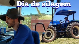 Fazendo silagem de milho 🌽 [upl. by Salazar]