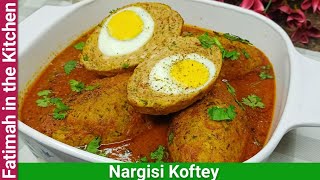 Chicken Nargisi Kofta Recipe  Egg Stuffed Meatballs  Koftay Ka Salan  Egg Kofta Curry [upl. by Aitnahs]