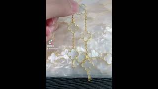 White VCA bracelet before shipping jewelry reps hlin vca21 preship [upl. by Phalan]