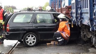 Übung stellt Feuerwehr vor große Herausforderung Feuerwehr Einsatz Großübung [upl. by Leummas]