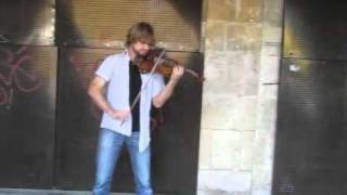 Paris street violinist play Bach Chaconne from Partita No 2 in D [upl. by Ladonna]